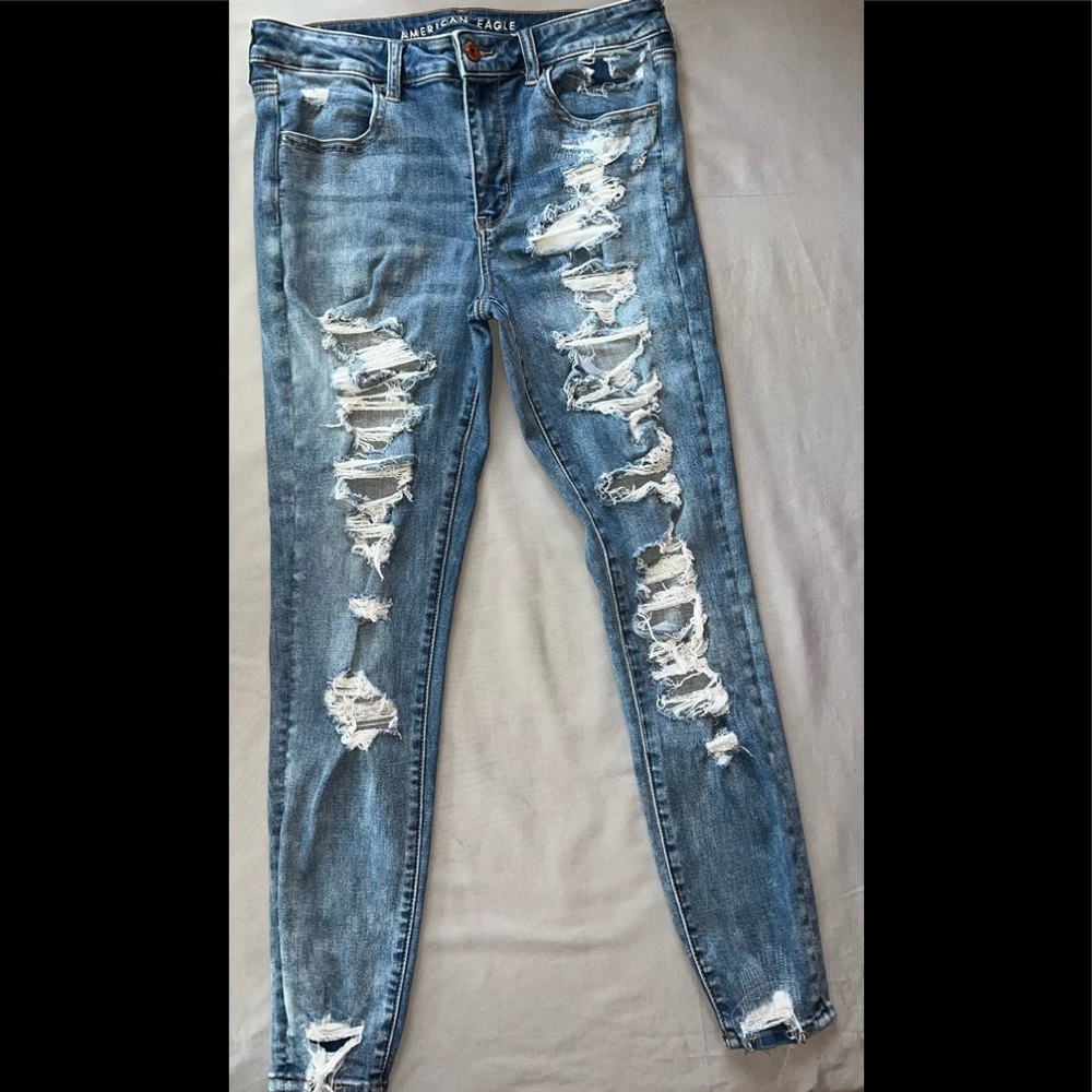 American Eagle Next level Stretch ripped Jeans Size 12 regular